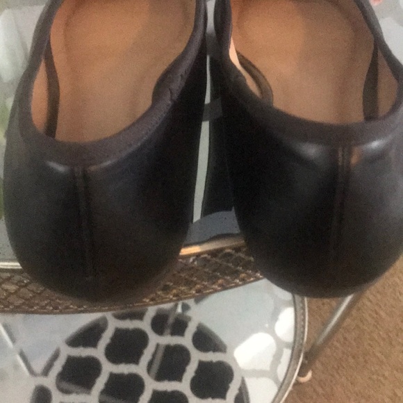 Shoes - Picture 3 of 3